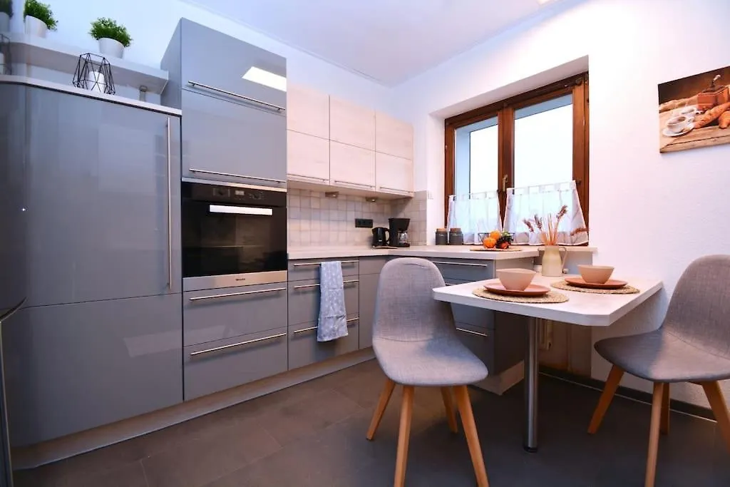 Nue01-Fw Maisionettewohnung Nuernberg Lägenhet Nürnberg