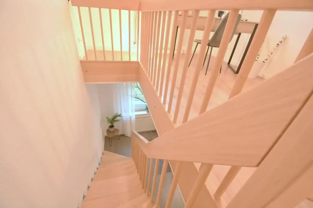 Lägenhet Nue01-Fw Maisionettewohnung Nuernberg